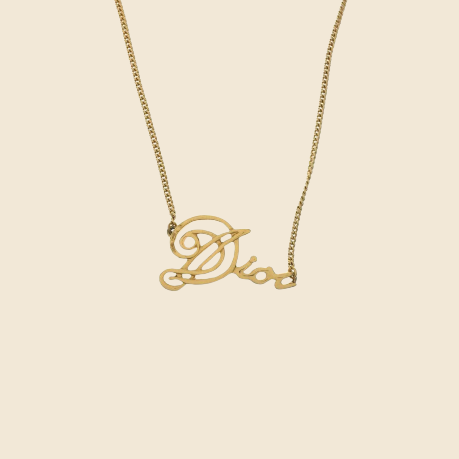 Christian dior logo necklace online
