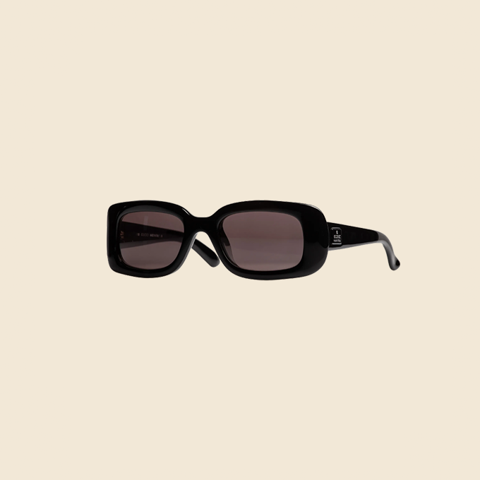 GUCCI 1990s MATTE BROWN SUNGLASSES