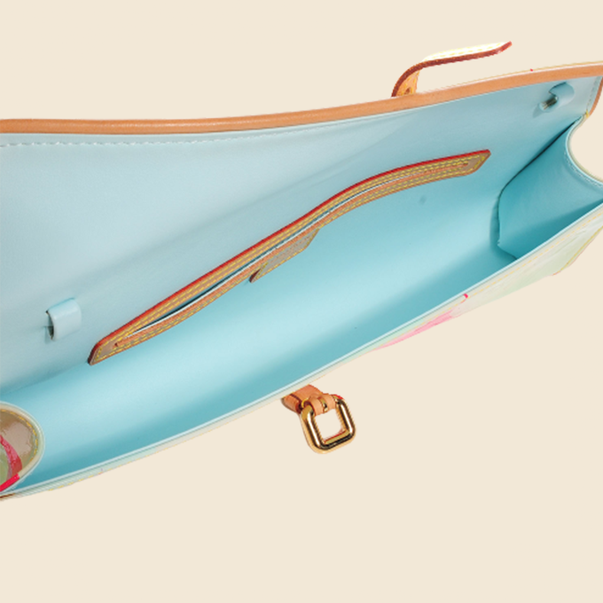 LOUIS VUITTON VERNIS FLEUR SHOULDER BAG