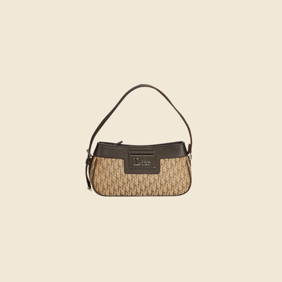 CHRISTIAN DIOR 2000s STREET CHIC POCHETTE