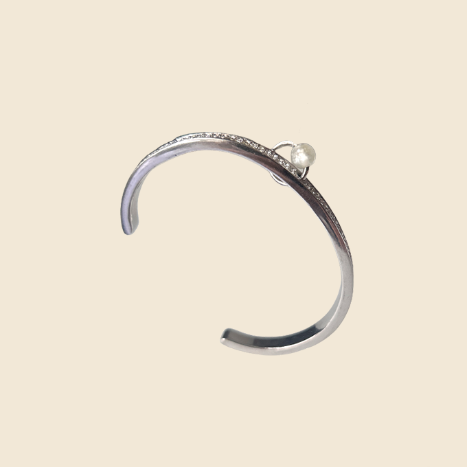 CHRISTIAN DIOR PIERCED RHINESTONE CUFF BRACELET