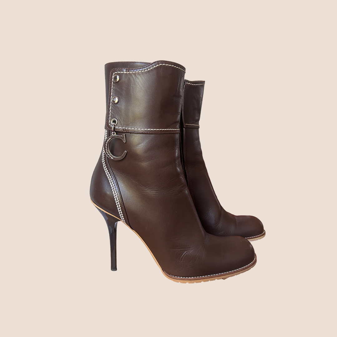 CHRISTIAN DIOR BROWN LEATHER ANKLE BOOTS