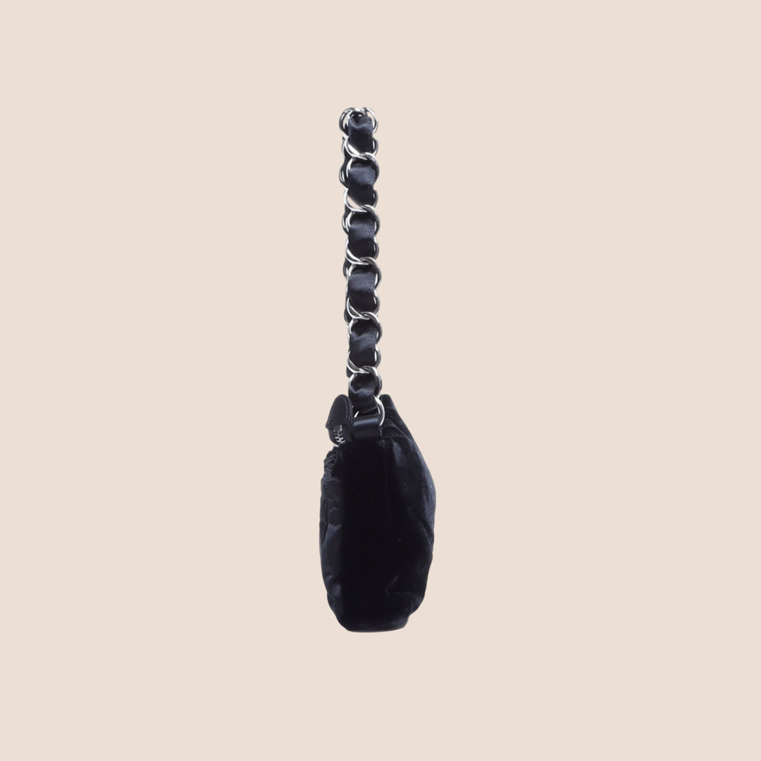 CHANEL BLACK SATIN CC LOGO CHAIN BAG
