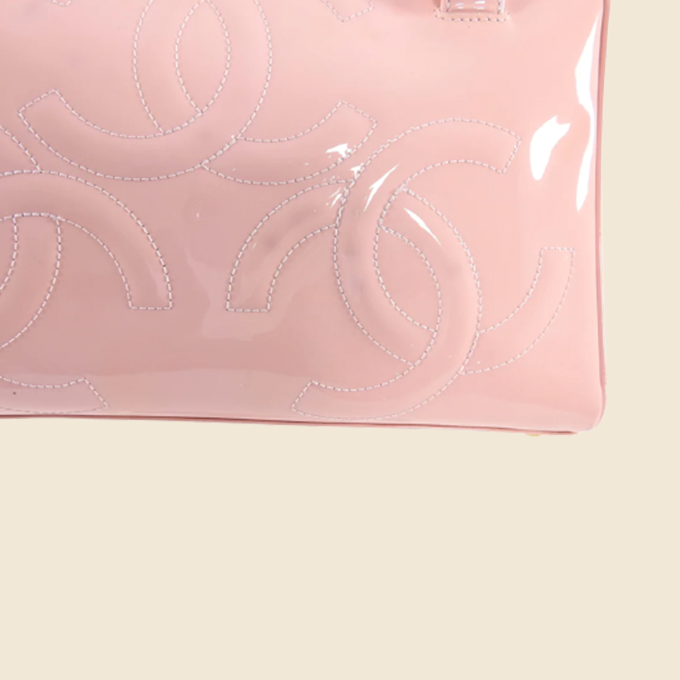 CHANEL 2004 PINK PATENT LEATHER TOTE BAG