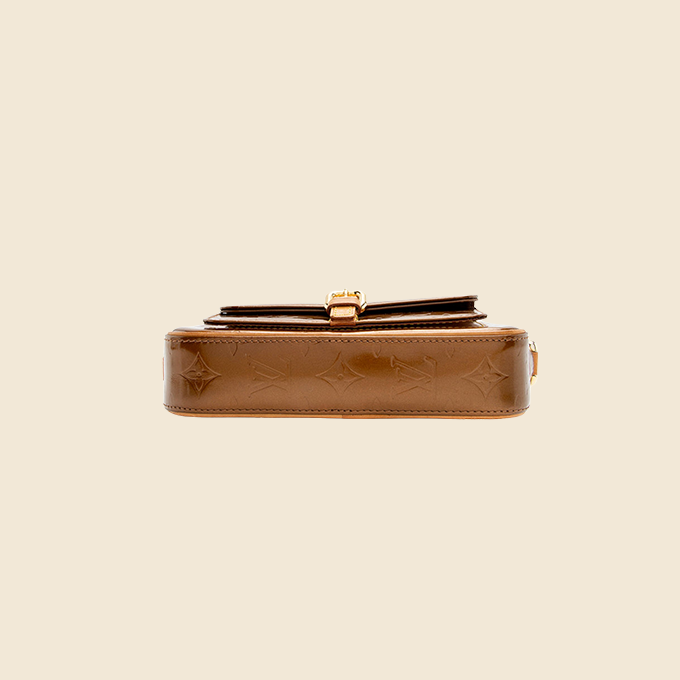 LOUIS VUITTON MONOGRAM VERNIS CHRISTIE CROSSBODY BAG