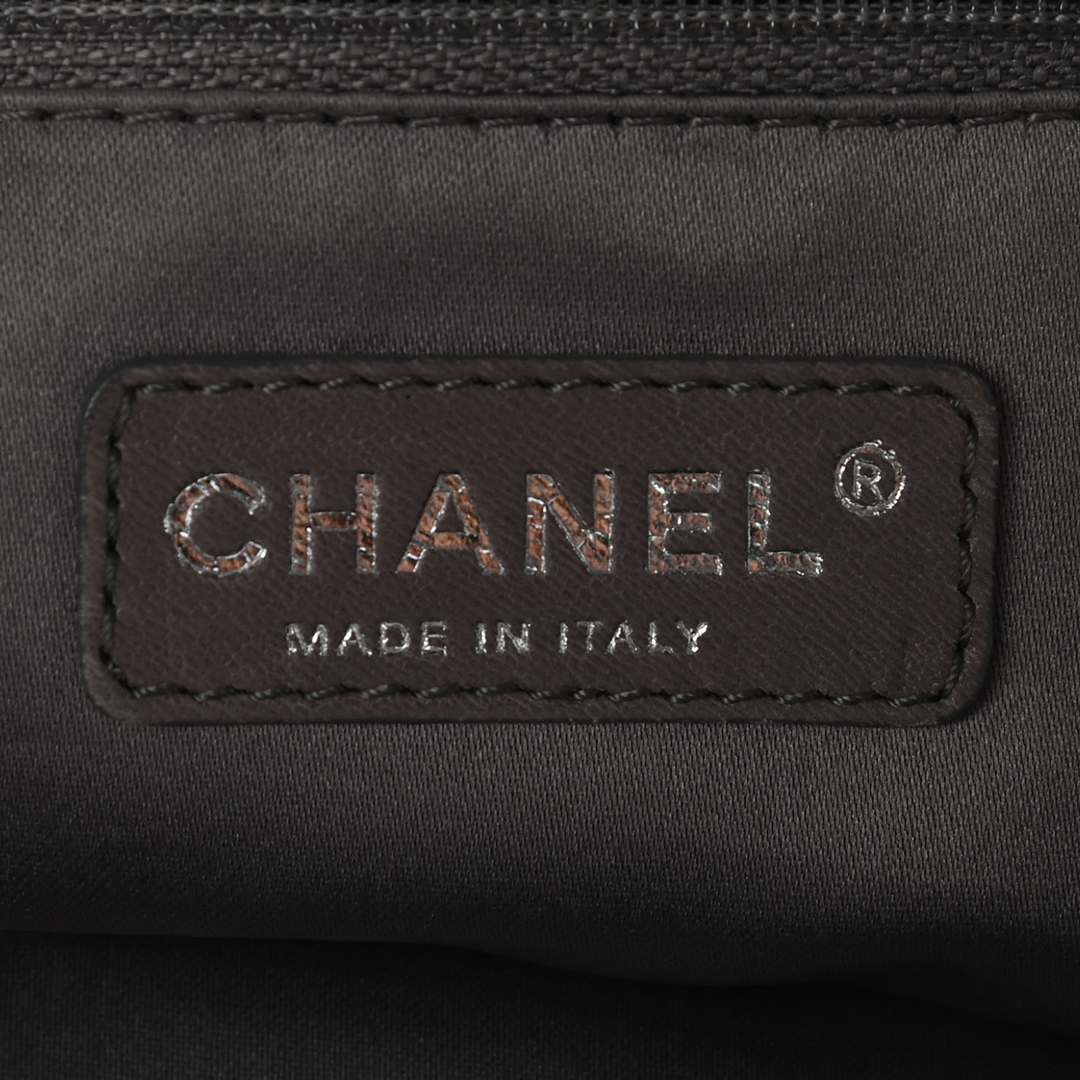 CHANEL METALLIC SILVER PERFORATED RODEO HOBO BAG