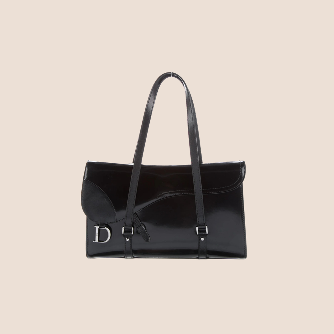 CHRISTIAN DIOR 2003 PATENT LEATHER BLACK FLAP SADDLE BAG – RDB