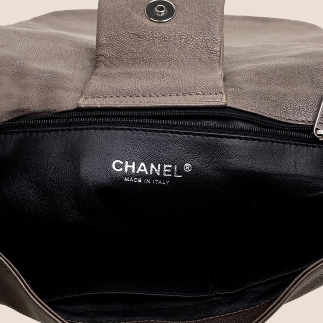 CHANEL LUXE ACCORDION FLAP BAG