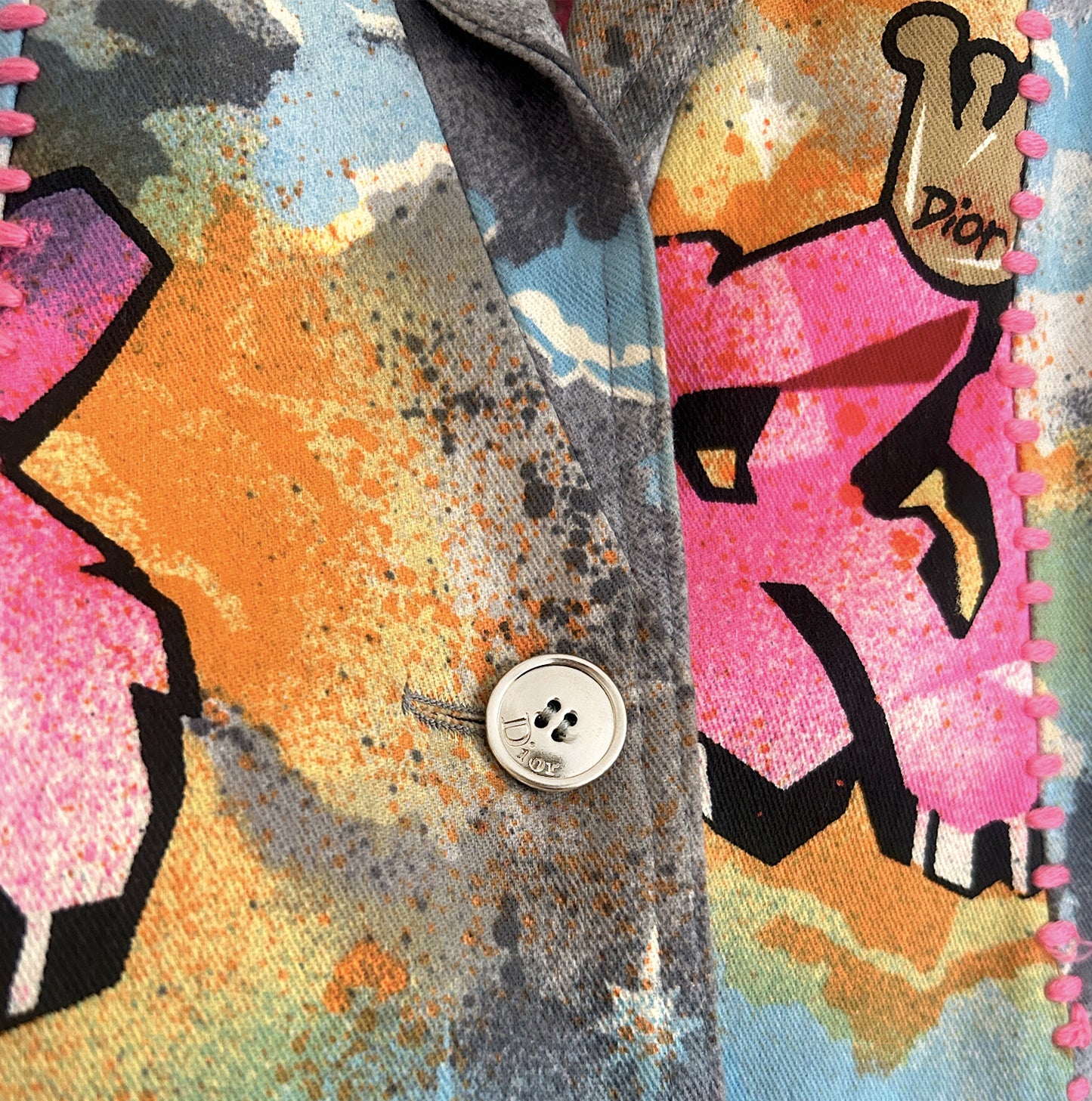 CHRISTIAN DIOR 2004 "DIOR KAOS" GRAFFITI PRINT BLAZER