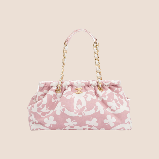 CHANEL 2004 CC PINK CLOVER PRINT BAG