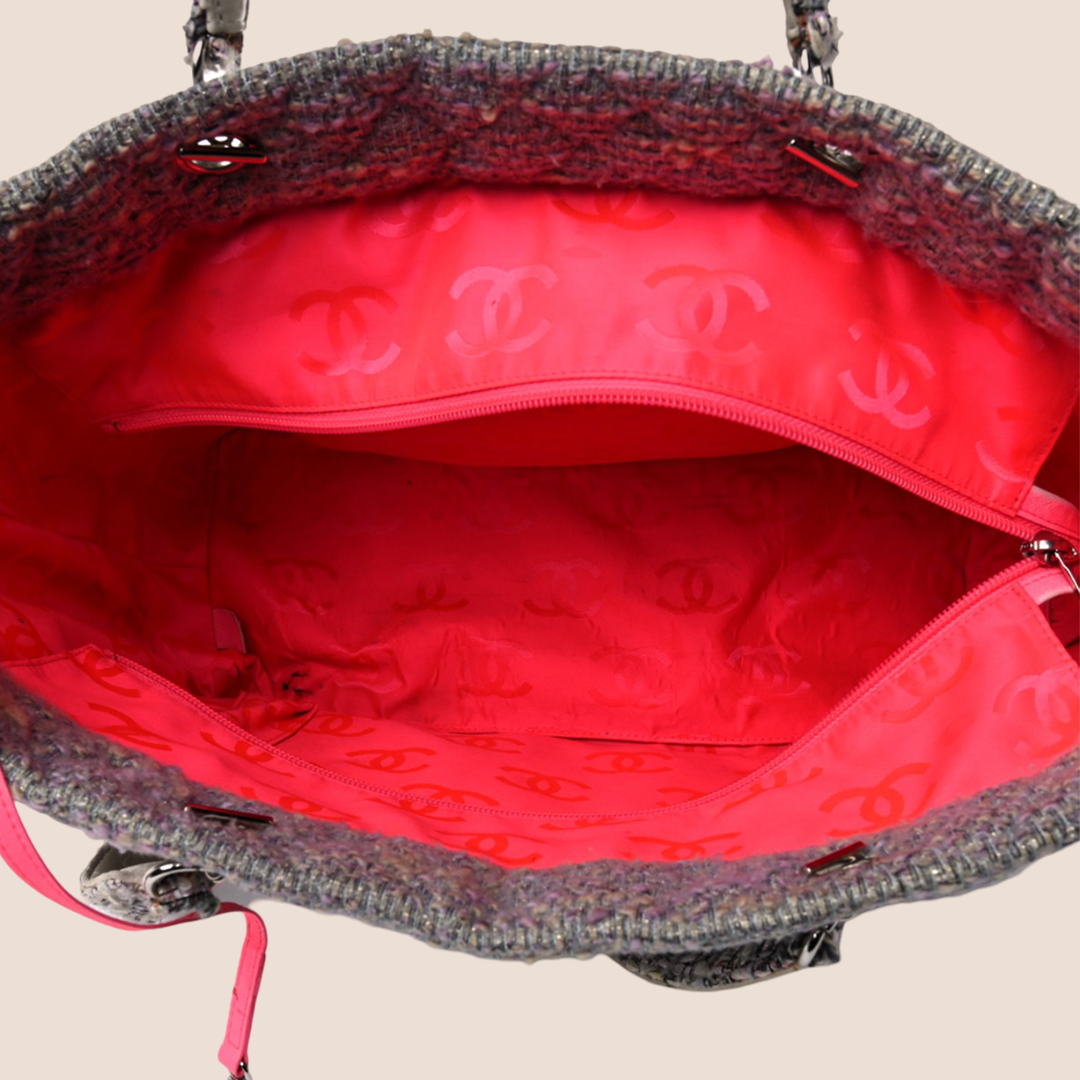 CHANEL TWEED QUILTED TWEED CAMBON TOTE