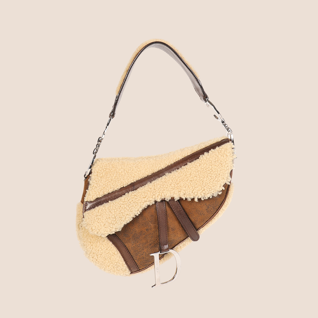 Christian Dior ムートン バッグ CHRISTIAN DIOR 2005 BROWN SHEARLING FLIGHT SADDLE BAG – RDB