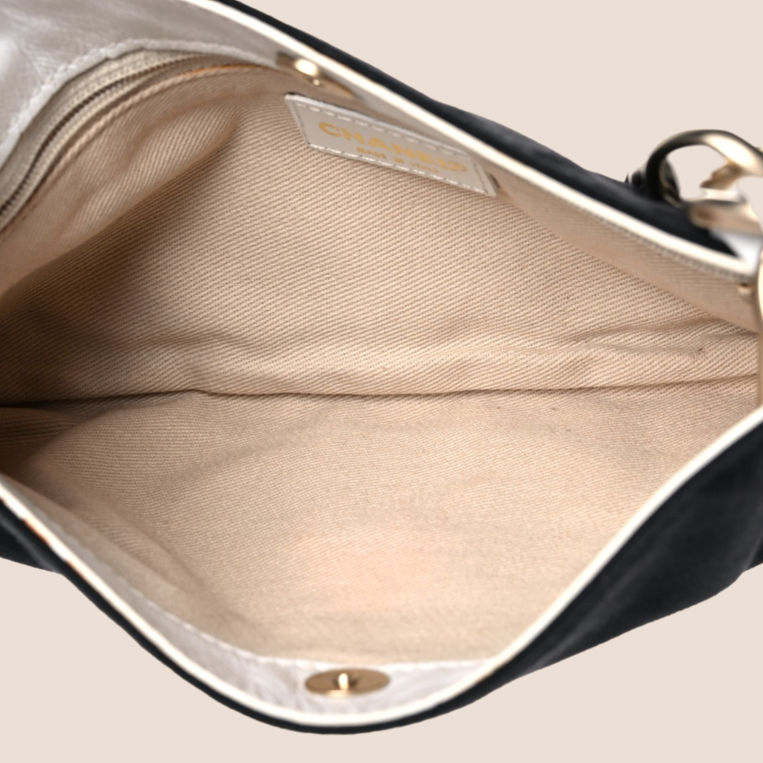 CHANEL 2003 OLSEN CC CANVAS SHOULDER CHAIN BAG