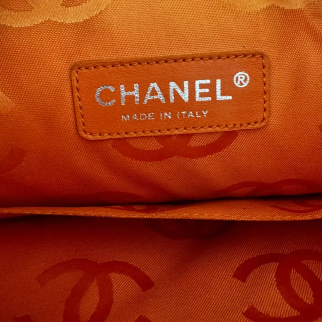 CHANEL 2003 BLACK LEATHER CAMBON FLAT TOTE