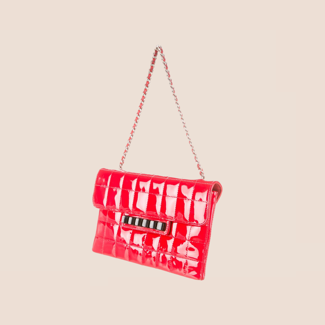 CHANEL RED DIGITAL KEYBOARD LOGO CHAIN SHOULDER BAG