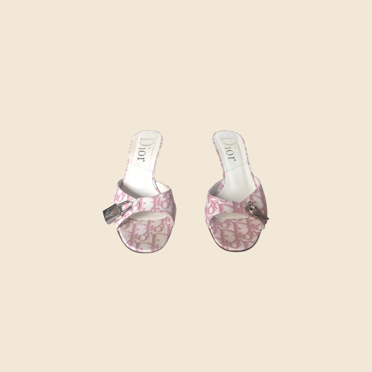 CHRISTIAN DIOR PINK TROTTER KITTEN HEELS