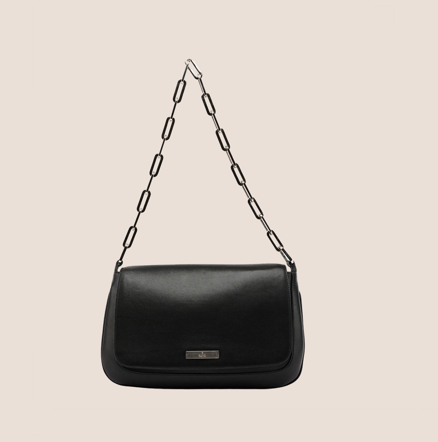 GUCCI 2002 BLACK LEATHER CHAIN FLAP BAG