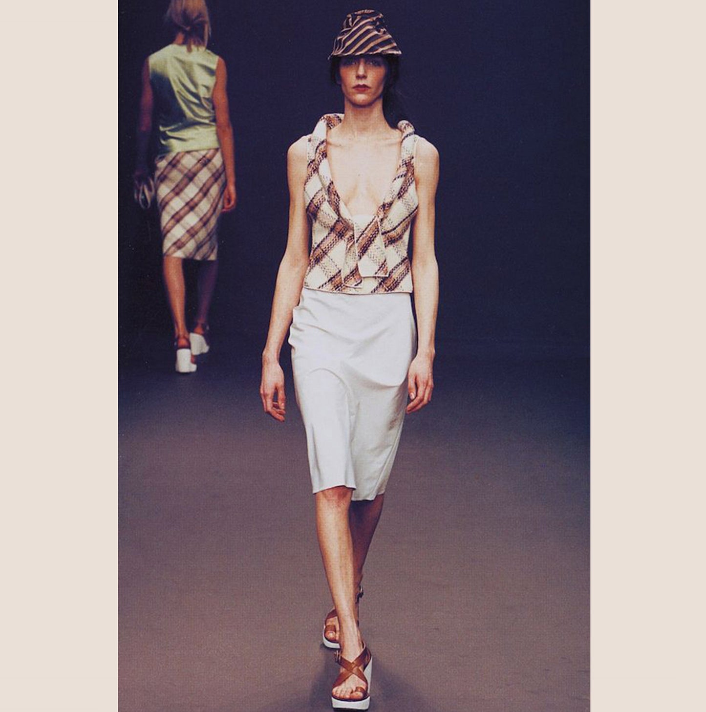 MIU MIU FALL 2000 CREAM TWEED SLEEVELESS TOP