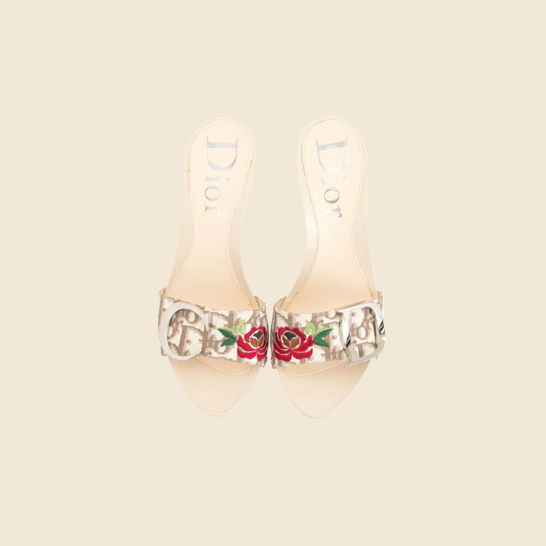 CHRISTIAN DIOR 2000s CREAM TROTTER EMBROIDERED FLOWERS MULES