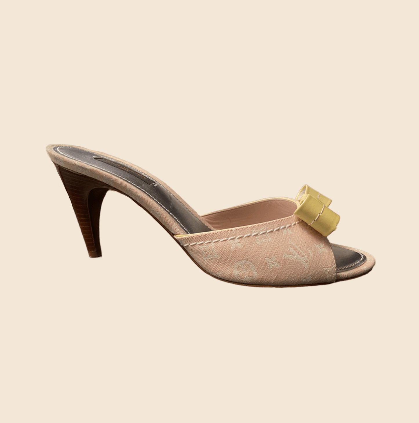 LOUIS VUITTON PINK MONOGRAM BOW SANDALS
