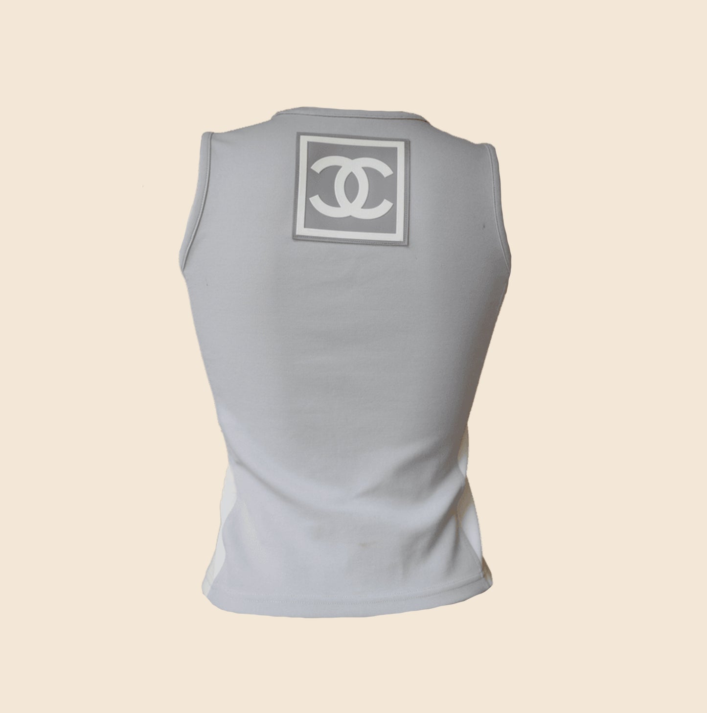 CHANEL GREY & WHITE CC LOGO BACK SLEEVELESS TOP