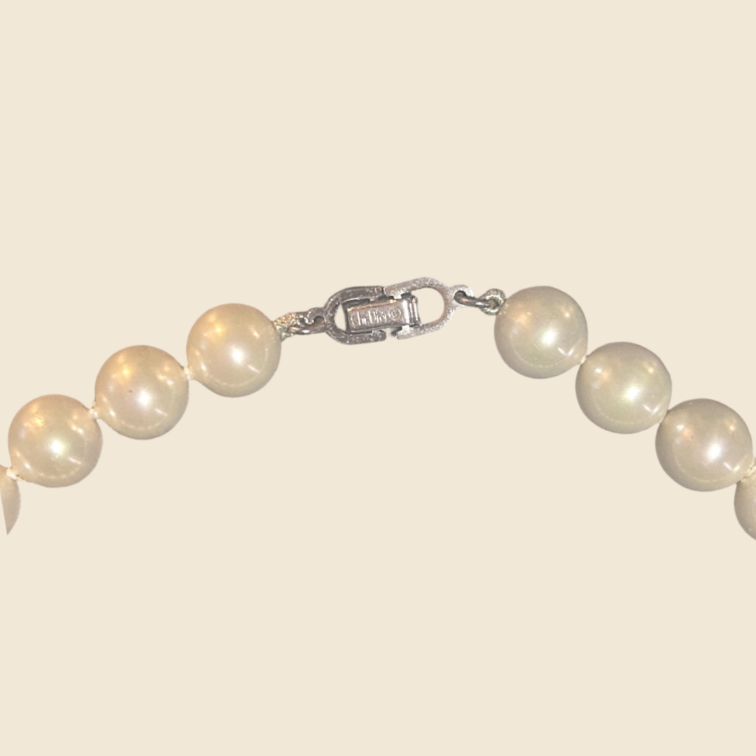 CHRISTIAN DIOR 1980s PEARL NECKLACE