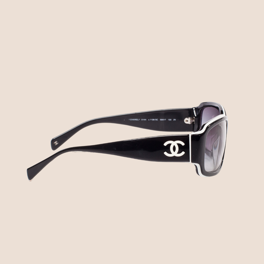 CHANEL 90s BLACK CC LOGO BLACK SUNGLASSES