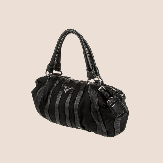 PRADA 2000 BLACK  NAPPA WAVES HANDBAG
