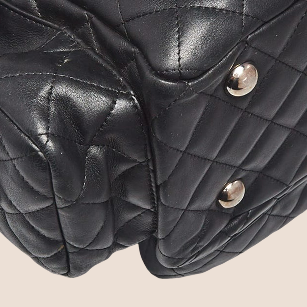 CHANEL 2005 CAMBON BLACK & WHITE QUILTED LEATHER REPORTER BAG
