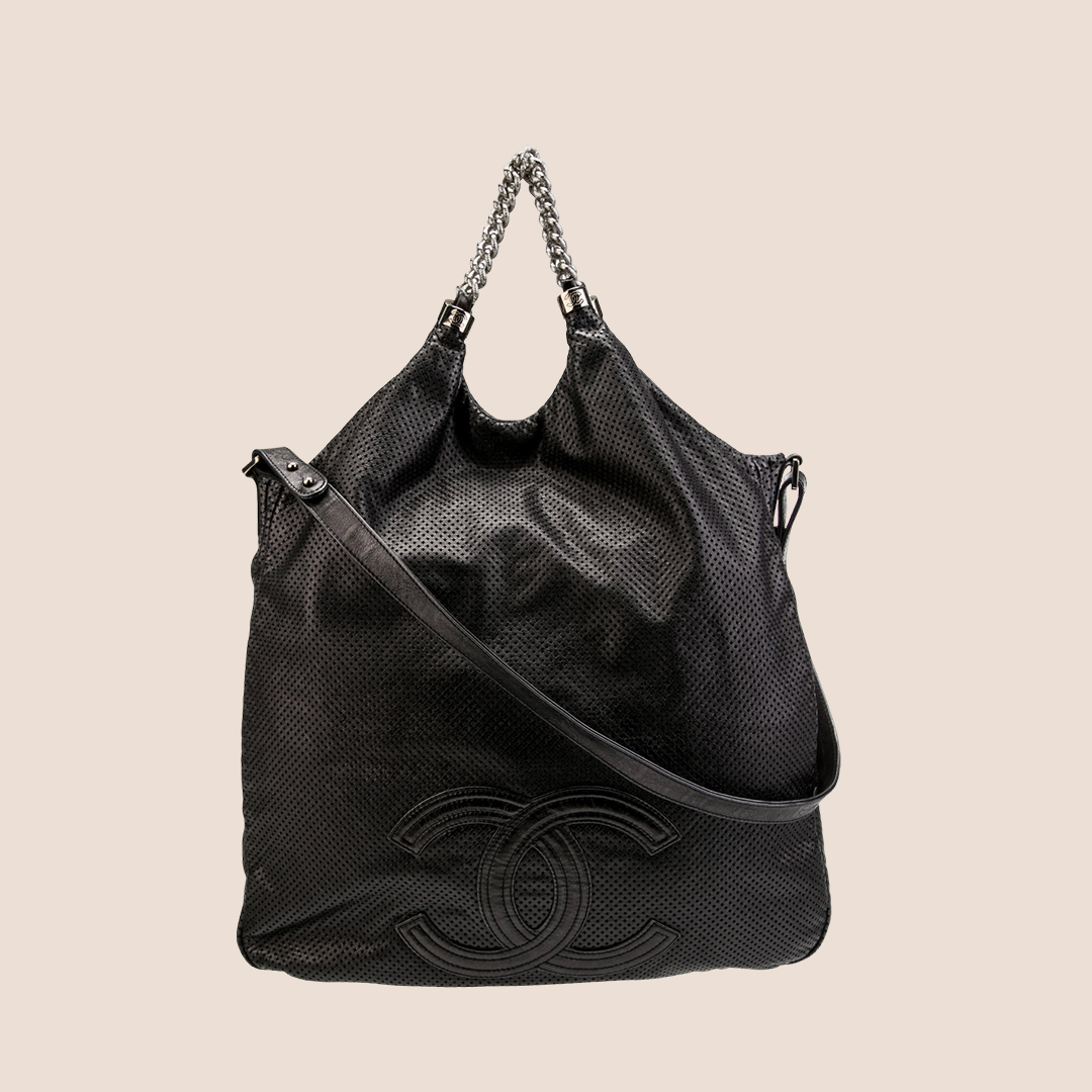 CHANEL METALLIC BLACK PERFORATED RODEO HOBO BAG