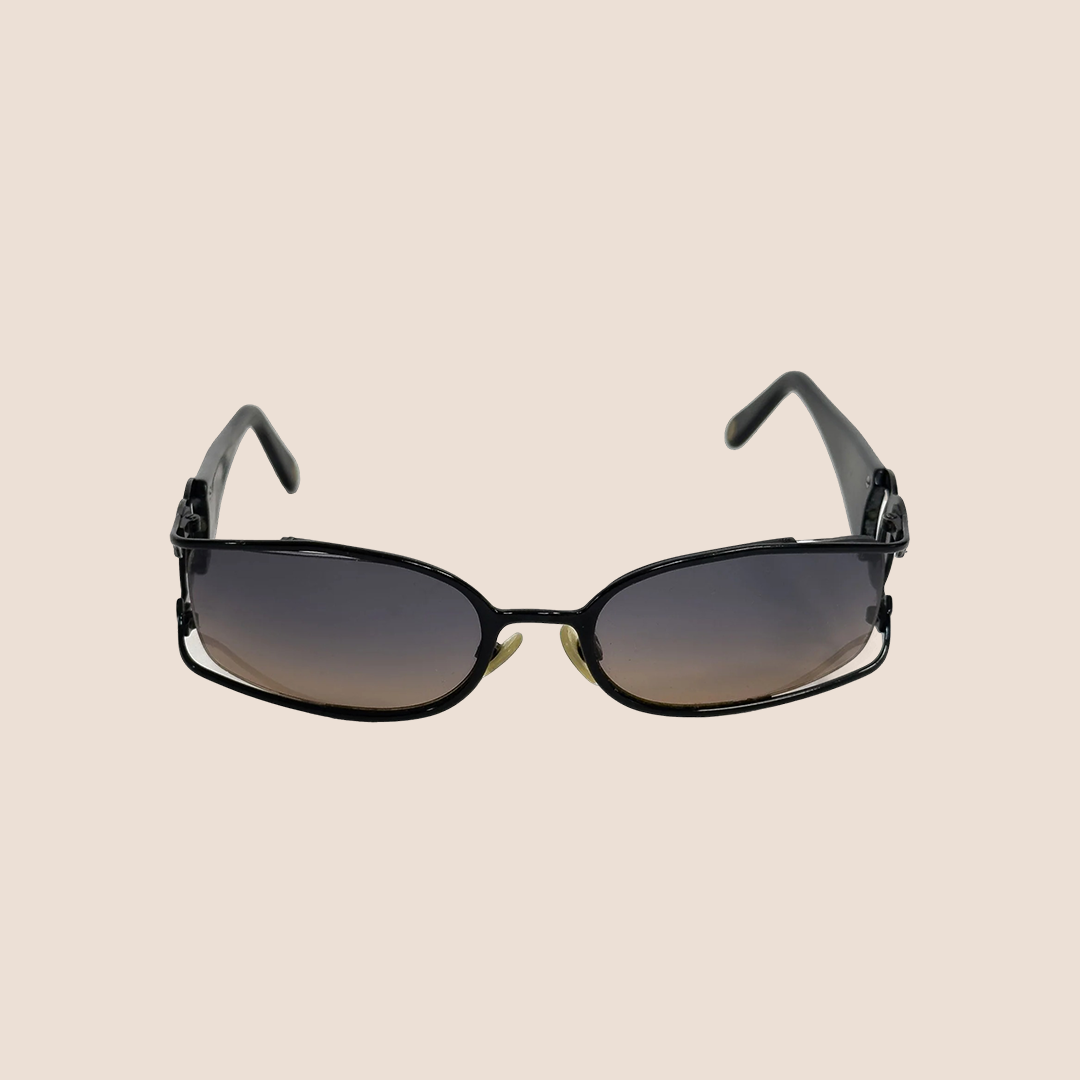 小物 Chanel CC Logo Sunglasses Black Coco CHANEL Sunglasses Black Plastic Coco Mark Lens 6 x 5.1 cm w/Case