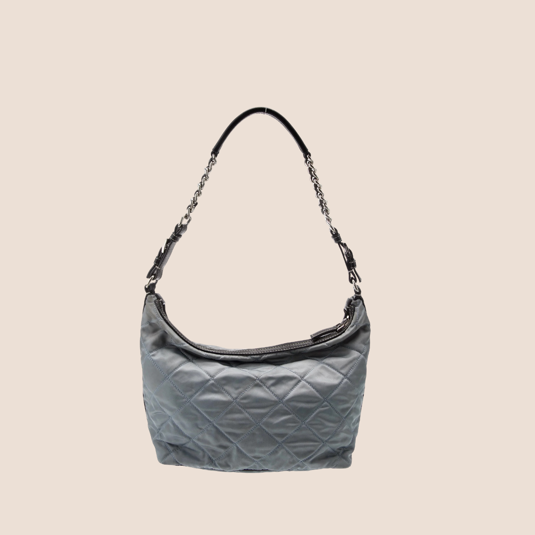 PRADA 2000 SILVER QUILTED NYLON SHOULDER BAG