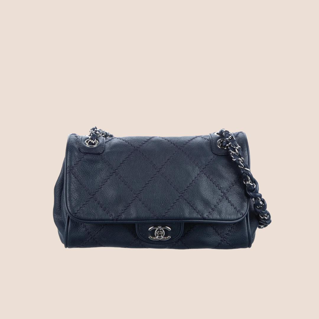 CHANEL 2012 NAVY ULTIMATE STITCH ACCORDION FLAP BAG