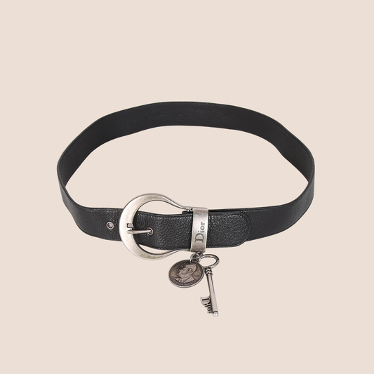 CHRISTIAN DIOR 2006 BLACK LEATHER GAUCHO BELT