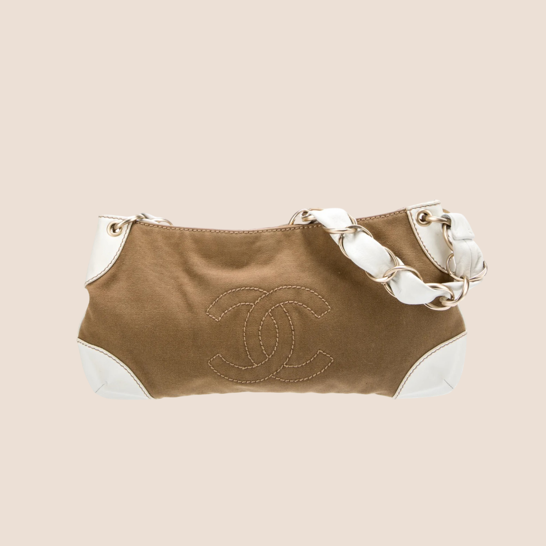 CHANEL 2003 BEIGE & WHITE OLSEN SHOULDER BAG