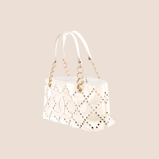 CHANEL 2003 WHITE PATENT PERFORATED TOTE BAG