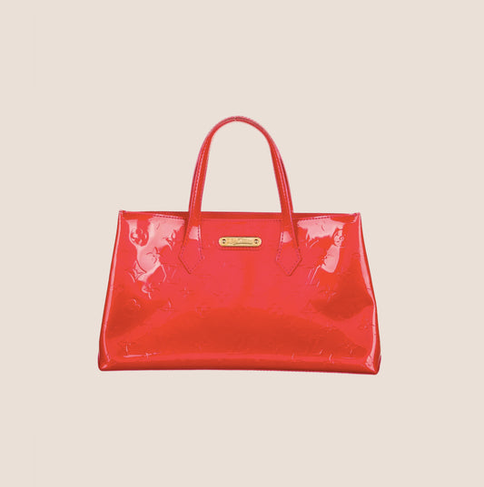 LOUIS VUITTON RED MONOGRAM VERNIS WILSHIRE PM BAG