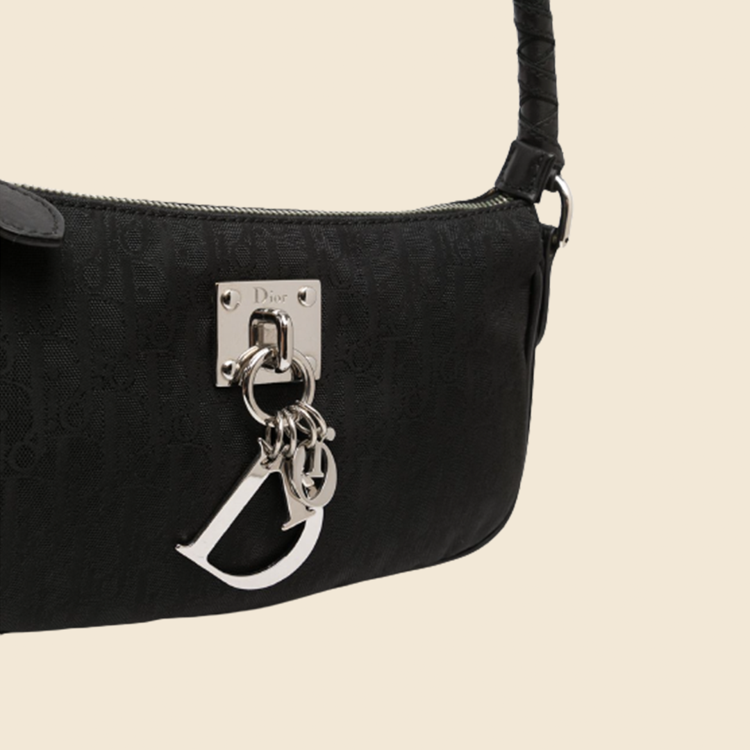 Christian Dior Vintage Diorissimo Saddle Pochette Bag - Black