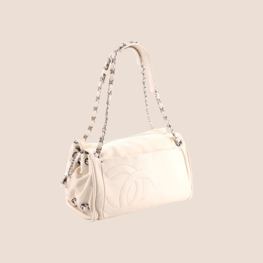 CHANEL 2006 CREAM LEATHER DIAGONAL ACCORDION SHOULDER BAG