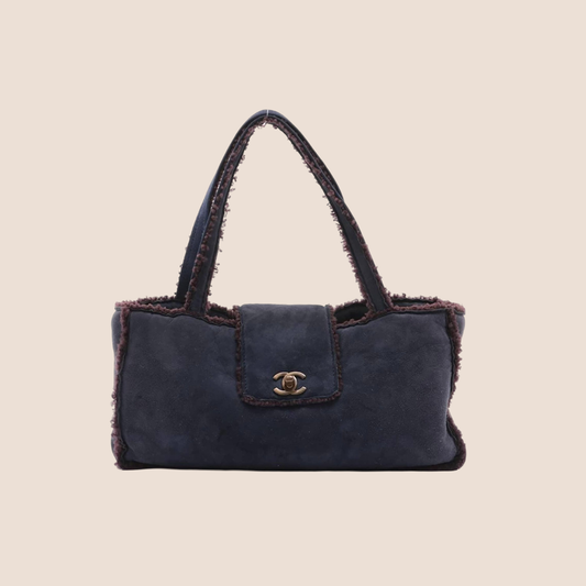 CHANEL NAVY/BLACK SUEDE MOUTON TOTE BAG
