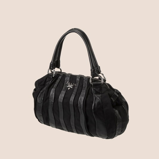 PRADA 2000 BLACK TESSUTO NYLON WAVES BAG