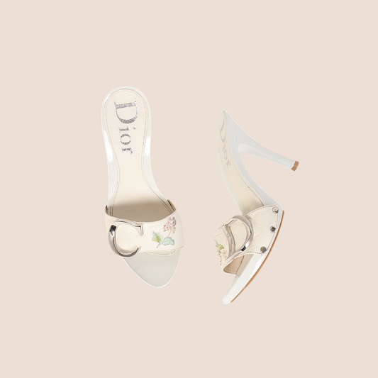 CHRISTIAN DIOR 2005 WHITE FLORAL EMBROIDERED HEELS