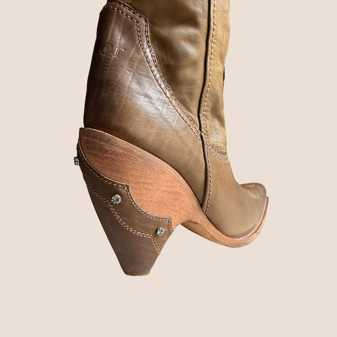 CHRISTIAN DIOR KHAKI LEATHER WESTERN COWBOY BOOTS
