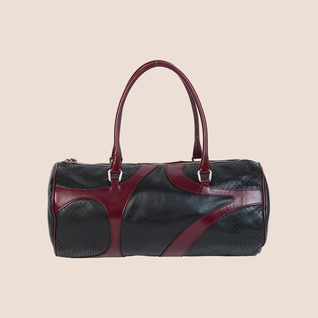 PRADA SPRING 2000 BLACK & RED VITELLO DRIVE BARREL BAG
