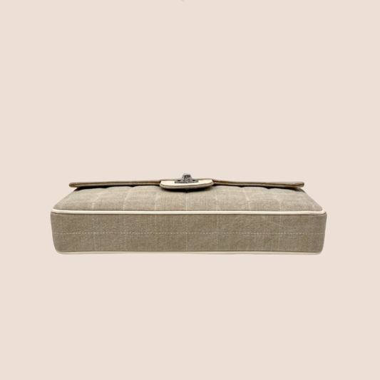 CHANEL 1990s BEIGE CANVAS EAST WEST CHOCOLATE BAR SHOULDER BAG