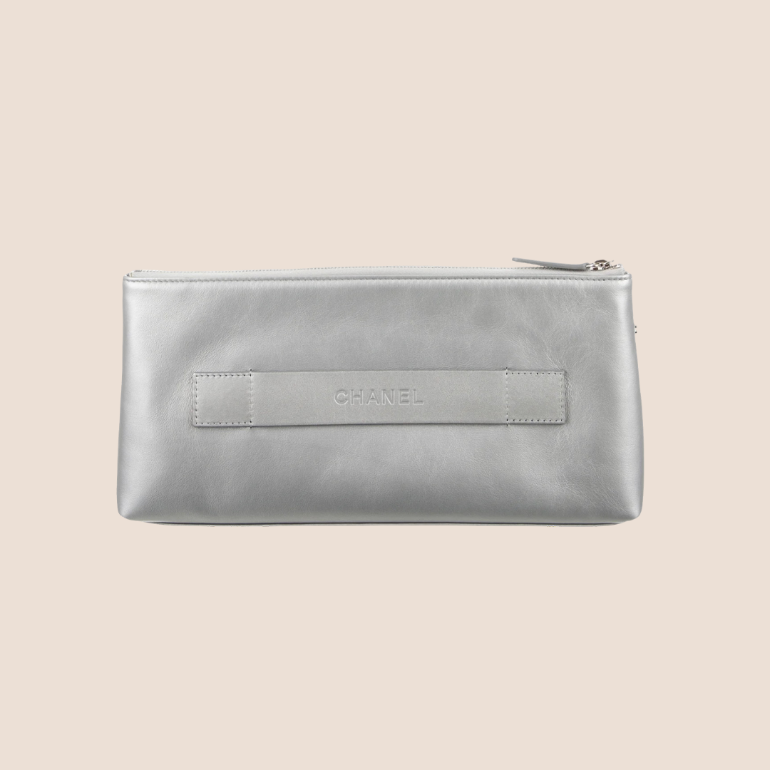 CHANEL 2017 SILVER KEYBOARD CLUTCH