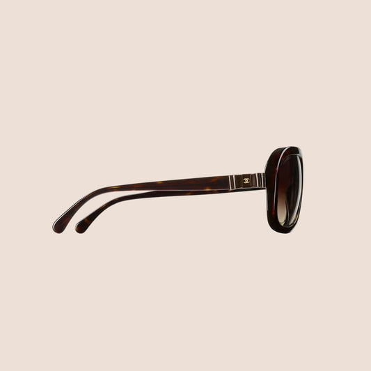 CHANEL 1990s BROWN TORTOISE RECTANGLE SUNGLASSES