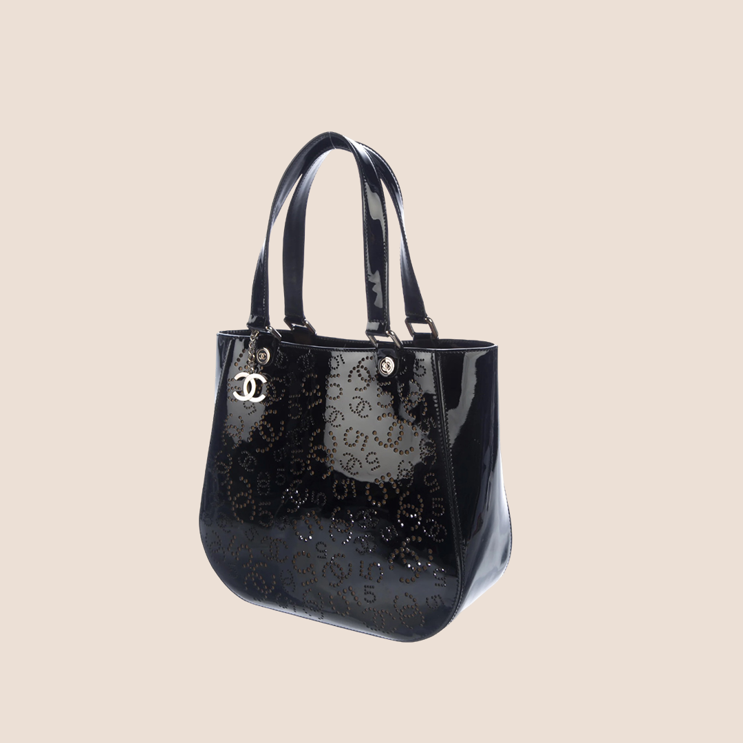 CHANEL BLACK PATENT PERFORATED CC TOTE BAG