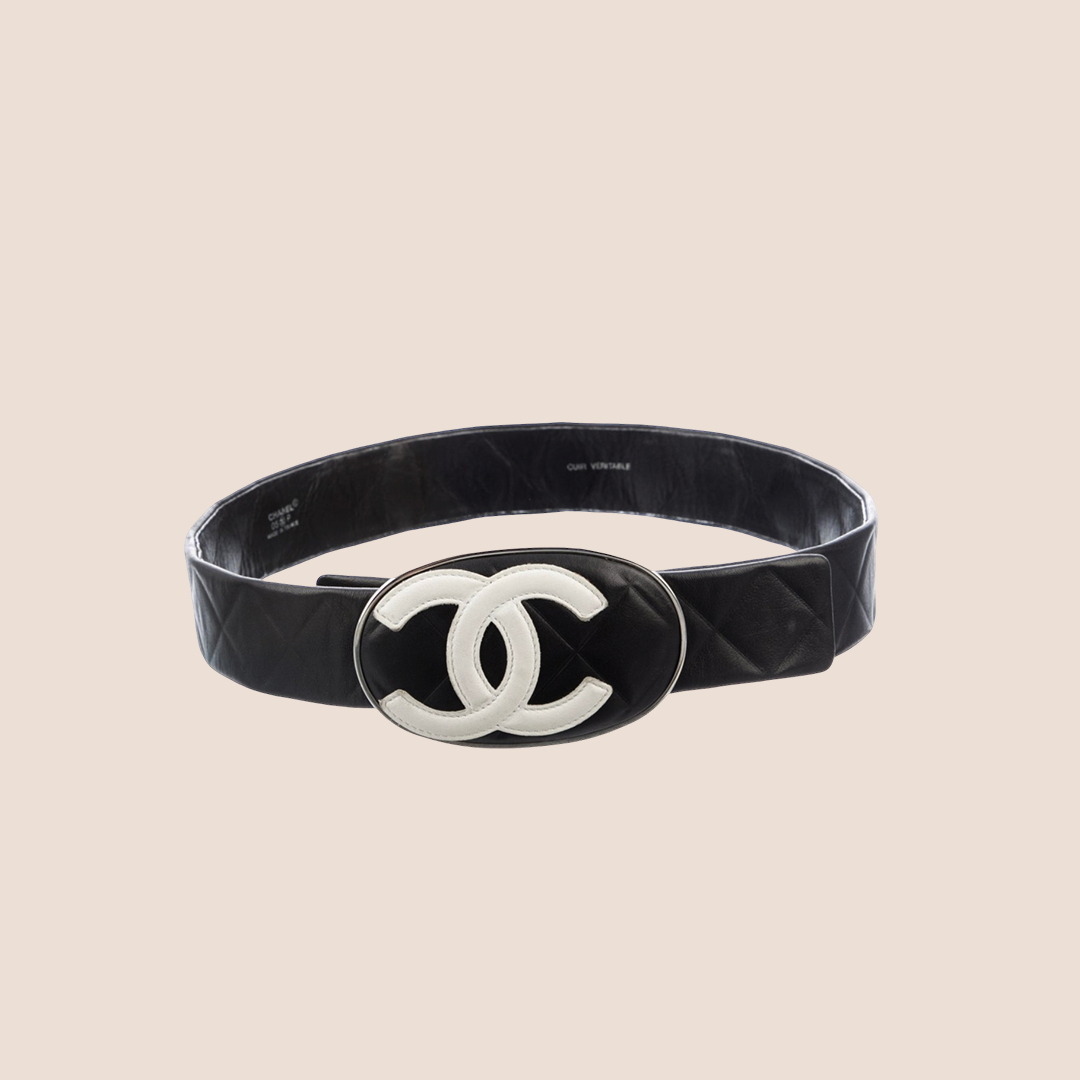 CHANEL 2005 QUILTED BLACK & WHITE CC LOGO BELT