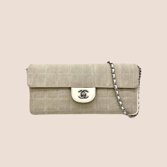 CHANEL 1990s BEIGE CANVAS EAST WEST CHOCOLATE BAR SHOULDER BAG